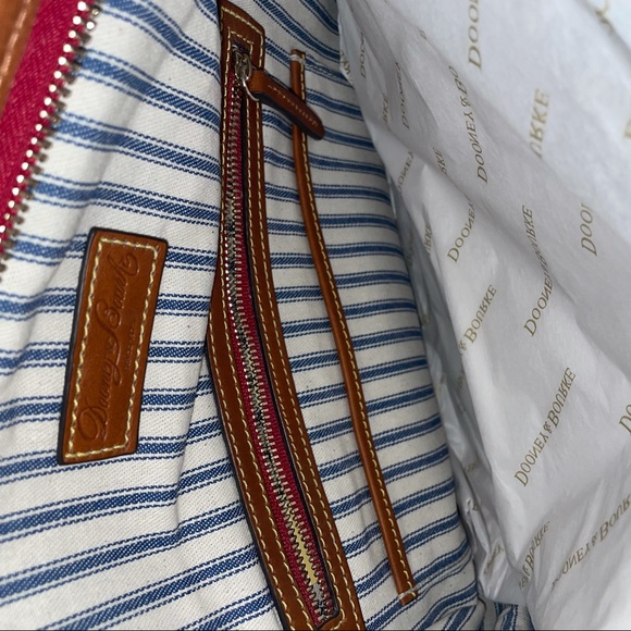 Dooney & Bourke Hobo Purse - Picture 3 of 8